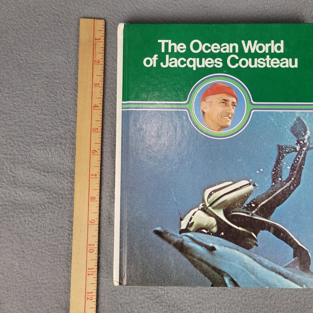 The Ocean World of Jacques Cousteau Window in the Sea Vol‎ 4 1975 Hardcover